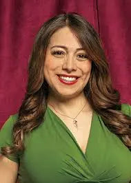 Paola R.
